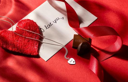 Het perfecte Valentijnscadeau kiezen: zo raak je het hart